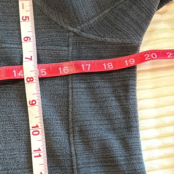 Avalanche Fleece Gray Purple Asymmetrical Funnel Neck Button Sweatshirt Small - Picture 6 of 14